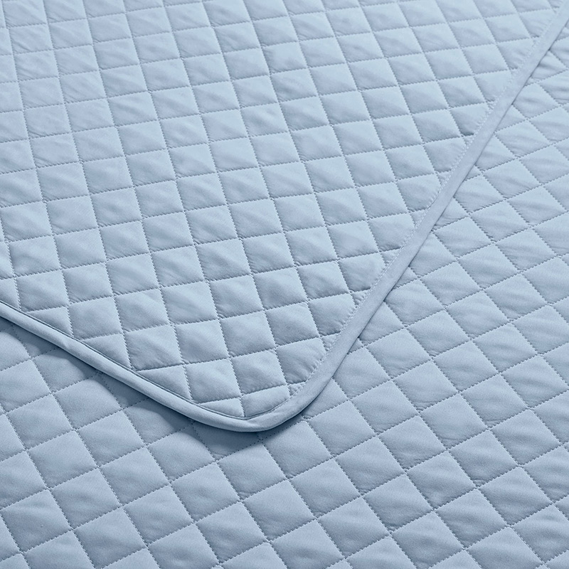 幾何学模様のオールシーズンキルトセット