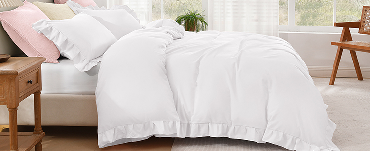 طقم غطاء لحاف من الألياف الدقيقة بكشكشة طقم غطاء لحاف من الألياف الدقيقة بكشكشة