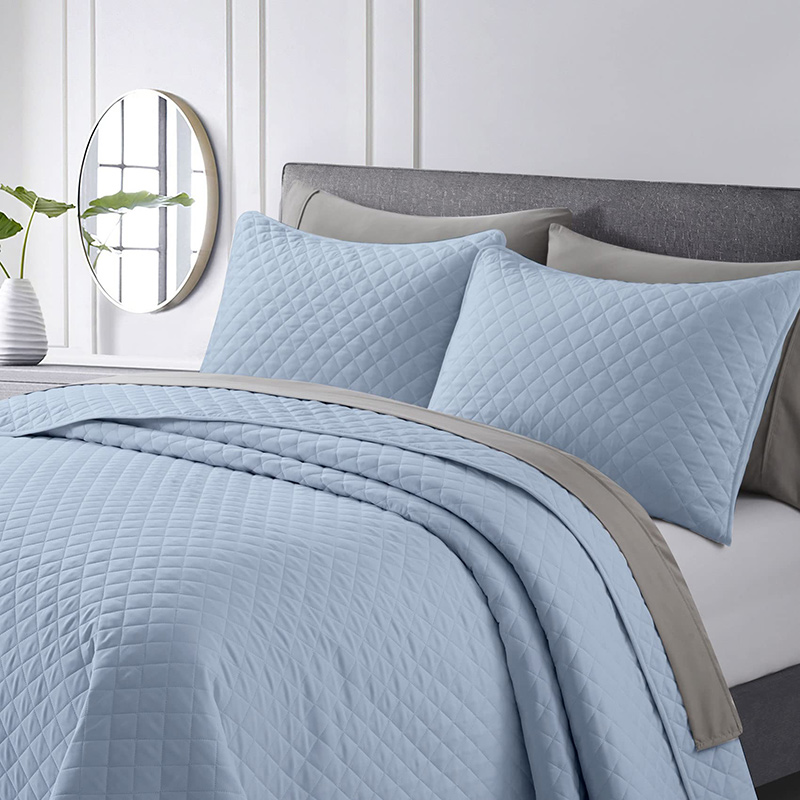 幾何学模様のオールシーズンキルトセット 幾何学模様のオールシーズンキルトセット