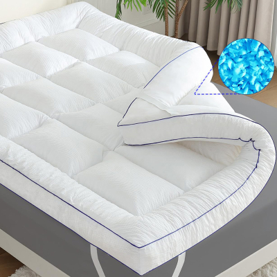 Shredded Memory Foam Mattress Topper