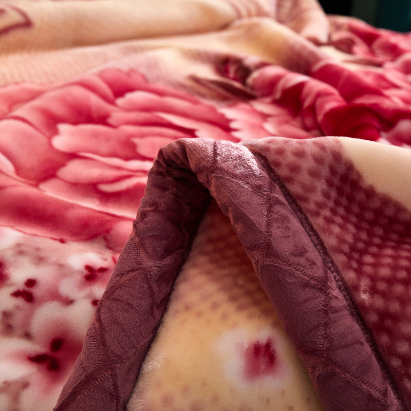 بطانية راشيل سميكة كبيرة عتيقة.jpg بطانية راشيل سميكة كبيرة عتيقة.jpg