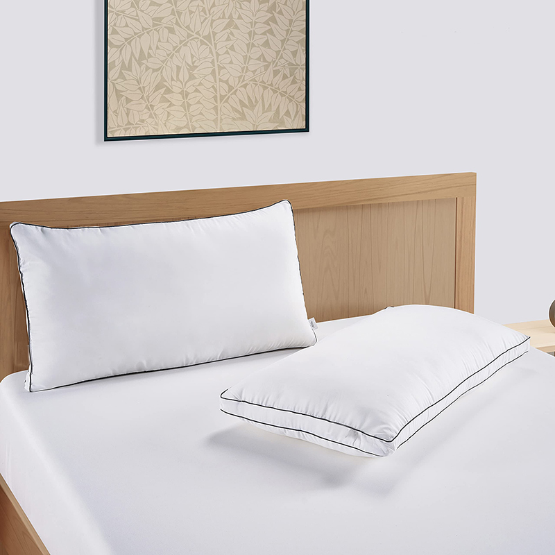 وسائد ناعمة عالية الجودة بمقاسات فندقية