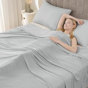 Personalized skin-friendly nylon cooling Blanket .jpg Personalized skin-friendly nylon cooling Blanket .jpg